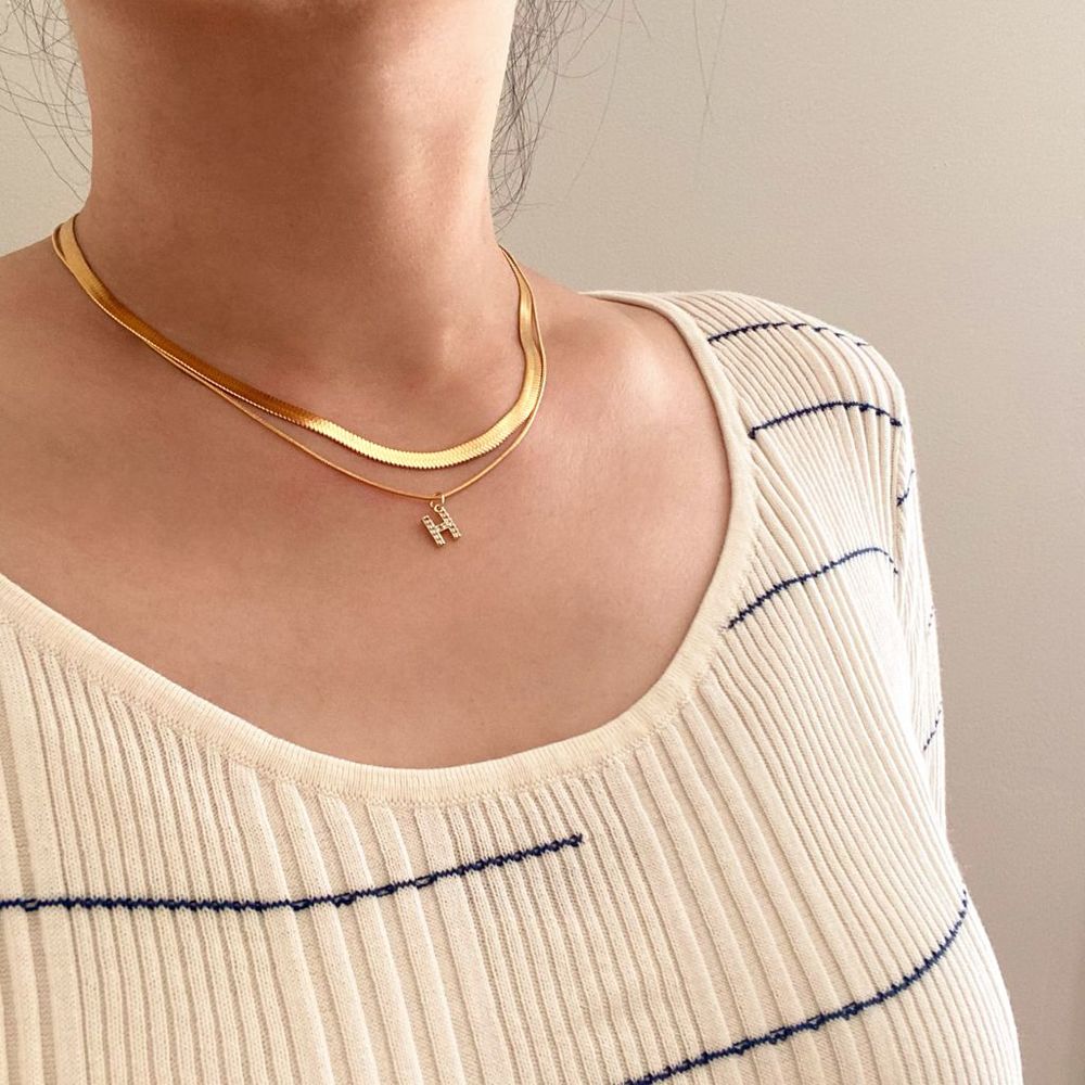 18K Gold Plated Double Layered Initial Letter H Bold Snake Herringbone Necklace - Picture 3 of 4